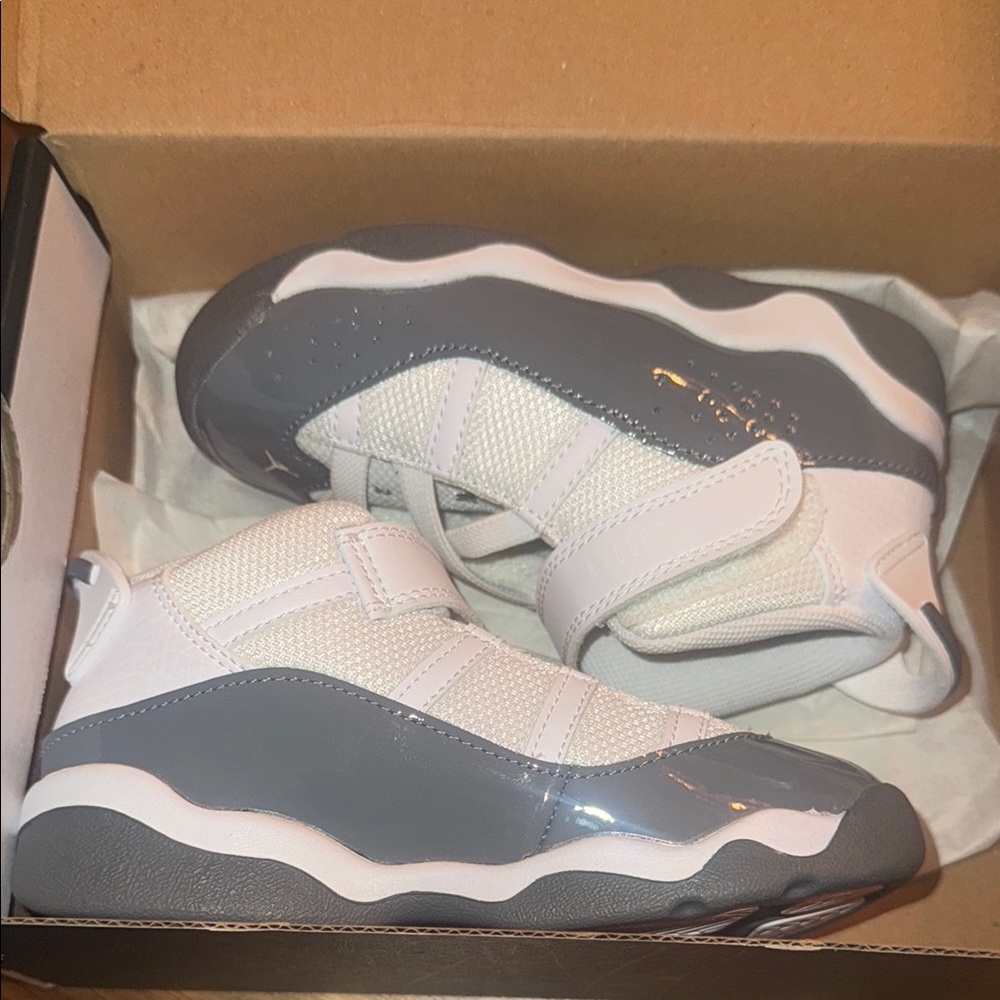 Nike Jordan 6 rings white cool grey size 9c NEW